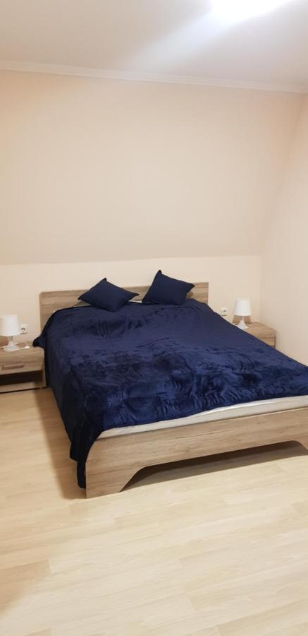 Boglarka Apartman Hajduszoboszlo Exterior photo