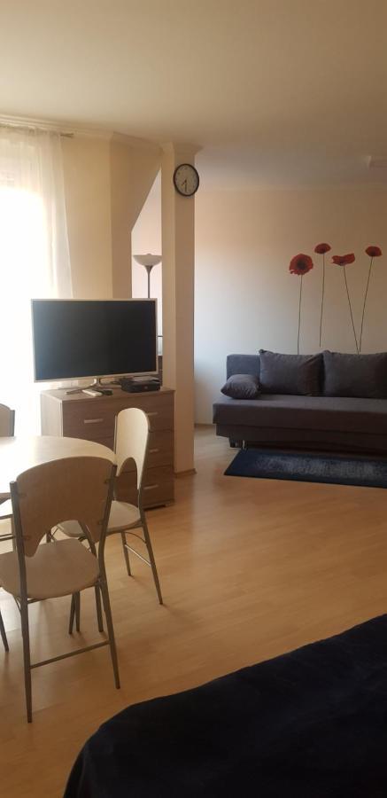Boglarka Apartman Hajduszoboszlo Exterior photo