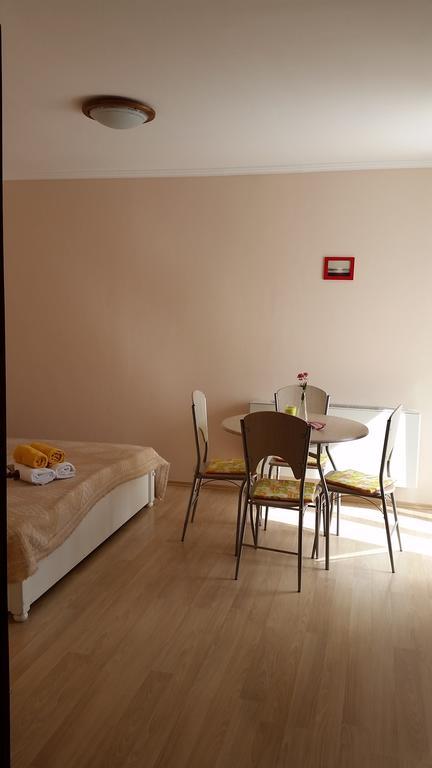 Boglarka Apartman Hajduszoboszlo Exterior photo